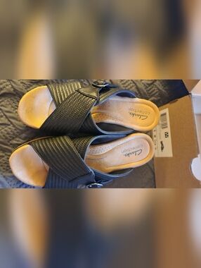 Clarks Black Cross-Band Buckle Slide Sandals Seannah Nora